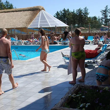 Hanstholm Camping מלון הנסטהולם